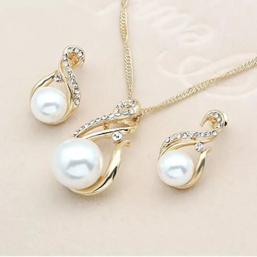 💞18k Gold Elegant Pendant Necklace & Earrings Bridal Wedding Mother Jewelry Set - Picture 5 of 6